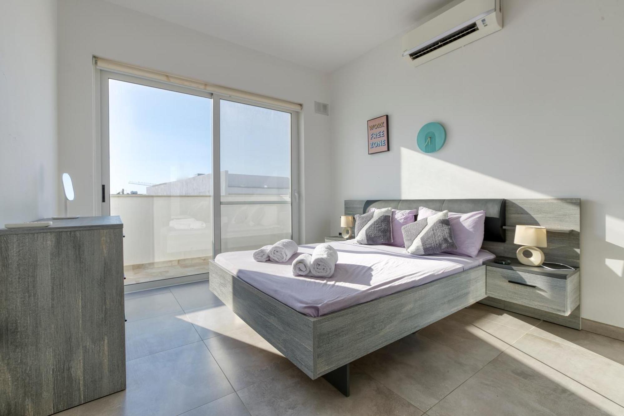 Annitchka Mansions - Penthouse In Central Malta Birkirkara Ngoại thất bức ảnh