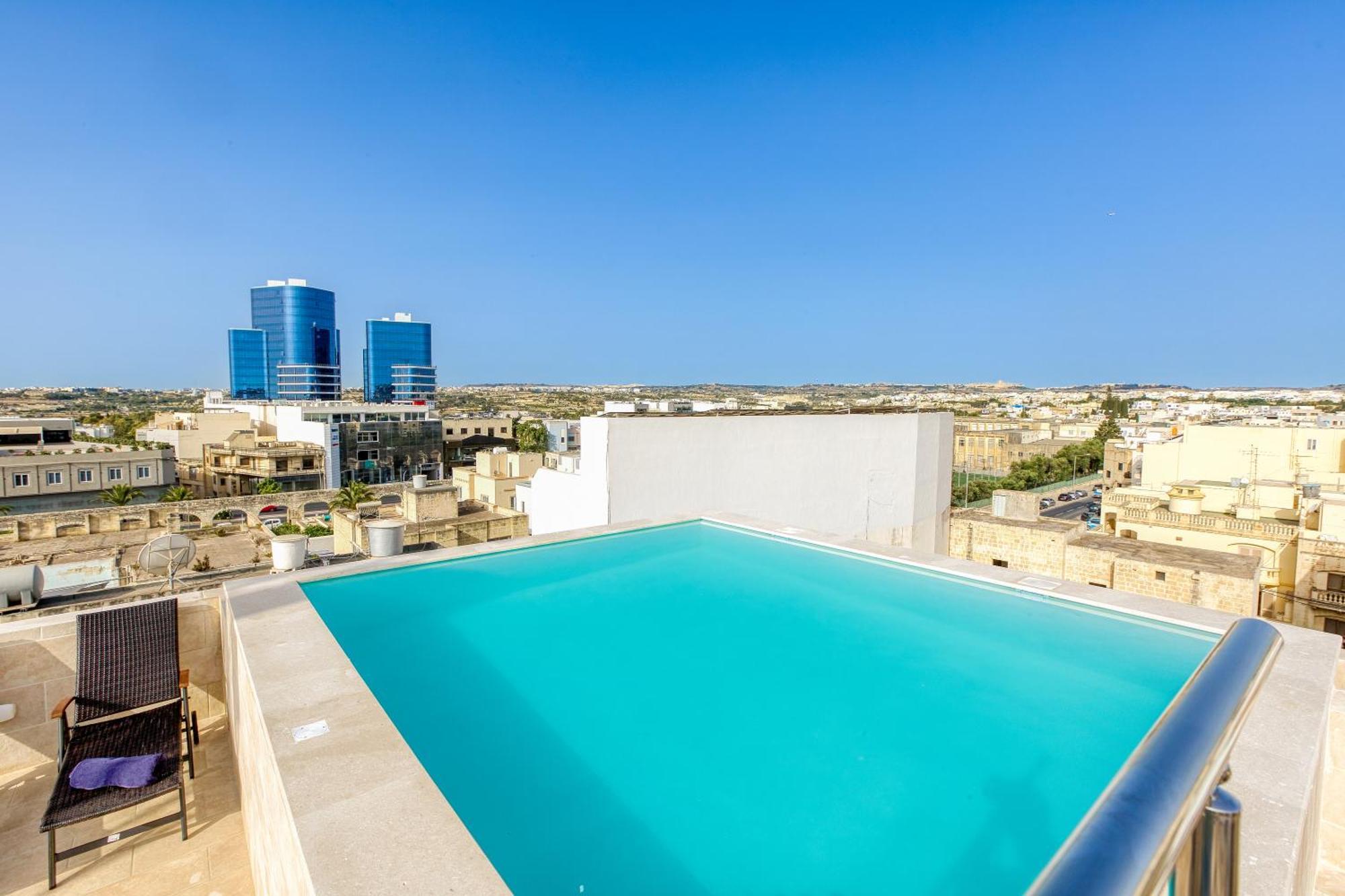 Annitchka Mansions - Penthouse In Central Malta Birkirkara Ngoại thất bức ảnh